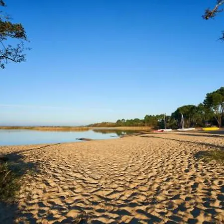 Appartamento à Avec Piscine, 4 Pers, Près Du Lac, Ménage Inclus - Fr-1-319-444 Parentis-en-Born